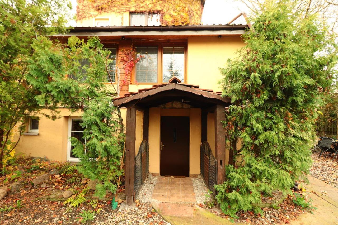 Karczma Pod Jesionem Hotel Brdow Exterior foto